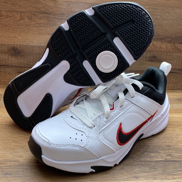 NIKE DEFYALLDAY BRAND 🔥 NEW - Picture 5 of 8